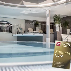 4* מלון דירות Regina Hotelsuites
